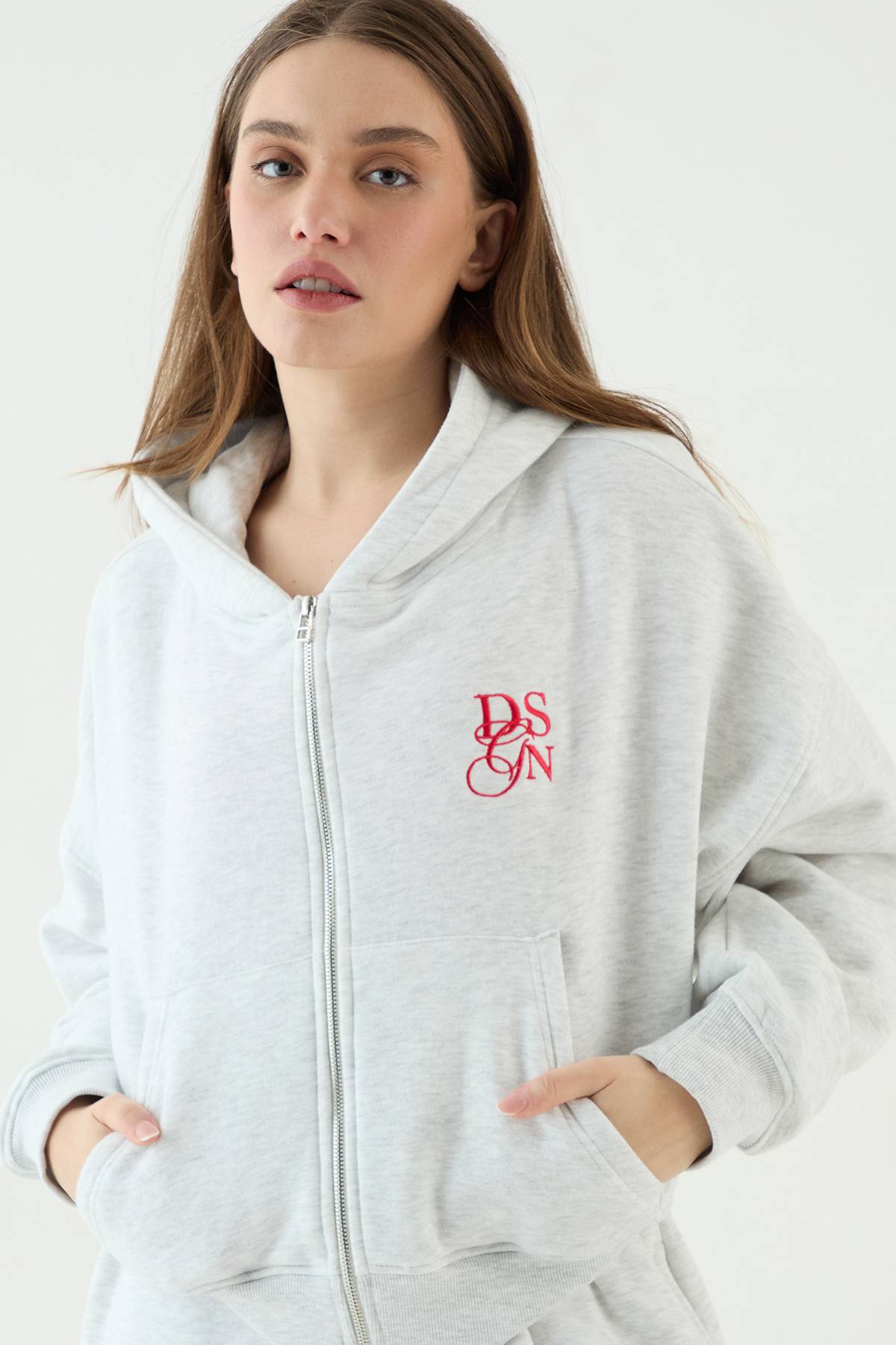 Sweat À Casynthétiqueche Court Boxy Avec Fermeture Éclair Dsgn Studio