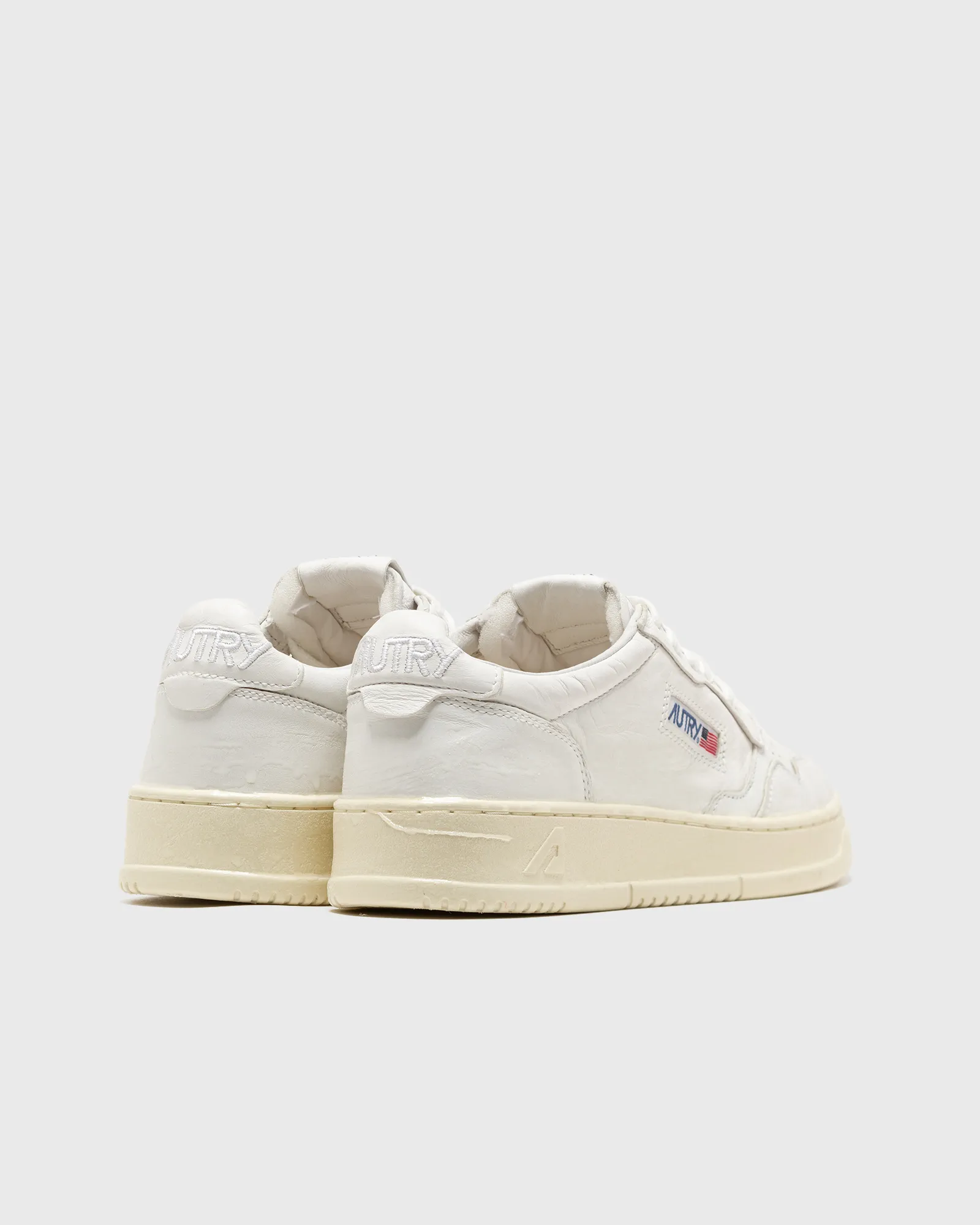 Autry Action Shoes WMNS SUP VINT LOW