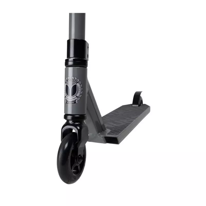 Trottinette Freestyle BLAZER PRO Outrun 2 Grey