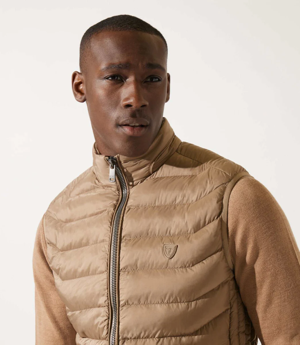 Doudoune sans manches à col montant beige MIDORI