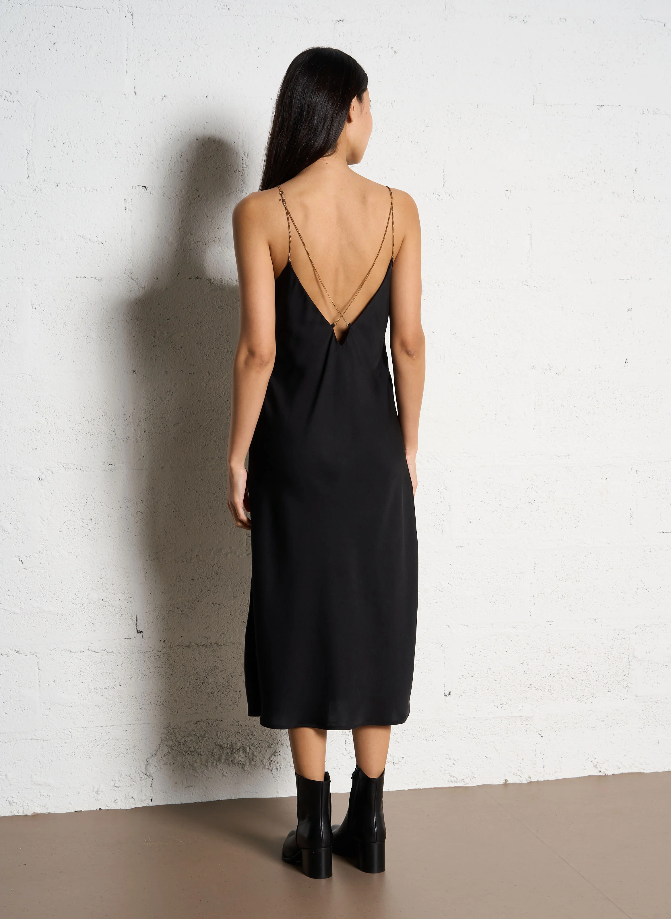 SIARA - Robe midi décolleté dos en satin | Noir