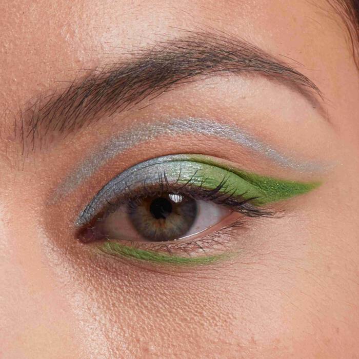 CRAYON EPIC WEAR LINER STICKS