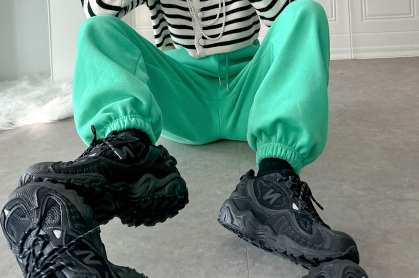 Chubby Girl - Effen fleecegevoerde joggingbroek met trekkoord in de taille