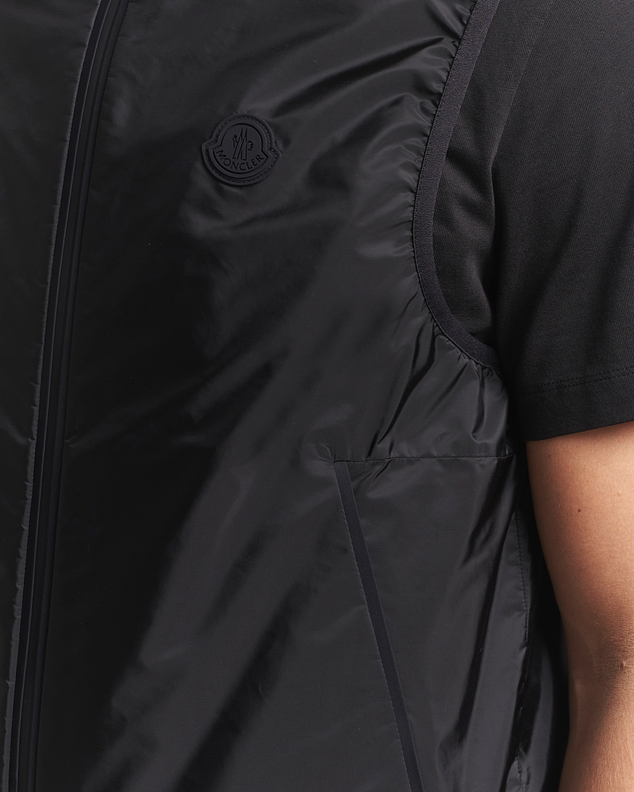 Moncler Moretan Vest Black