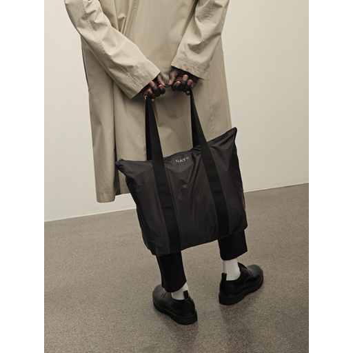 DAY ET GW RE-No Rain M Skuldertaske, Black