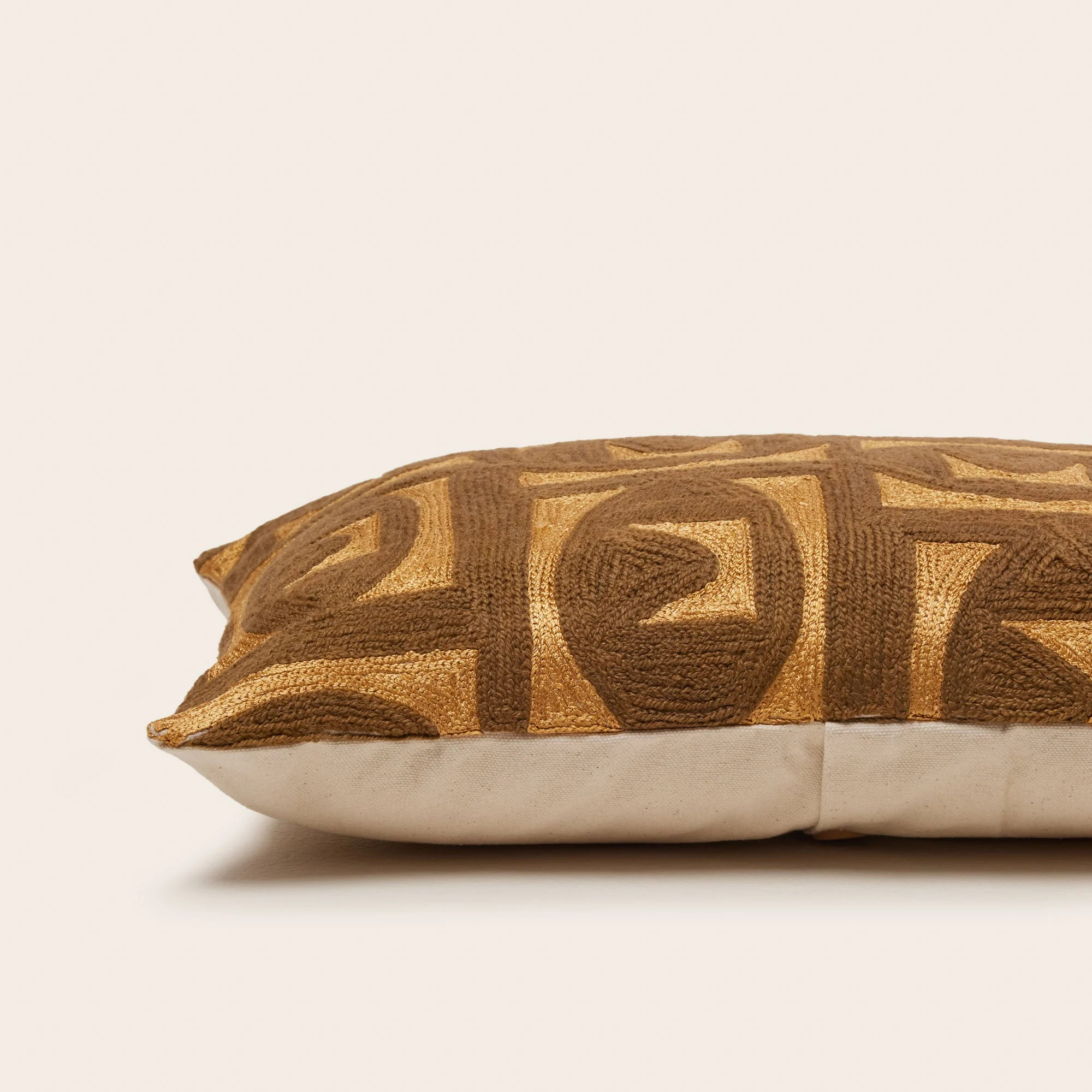 ZACARY - Housse de coussin | Marron