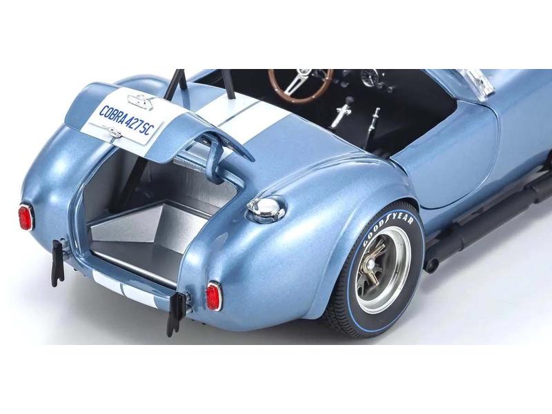 Kyosho Shelby Cobra 427 S/C Spider, Hellblau-Weiss 1:18 Detailgetreues Modellauto für Sammler im Massstab 1:18
