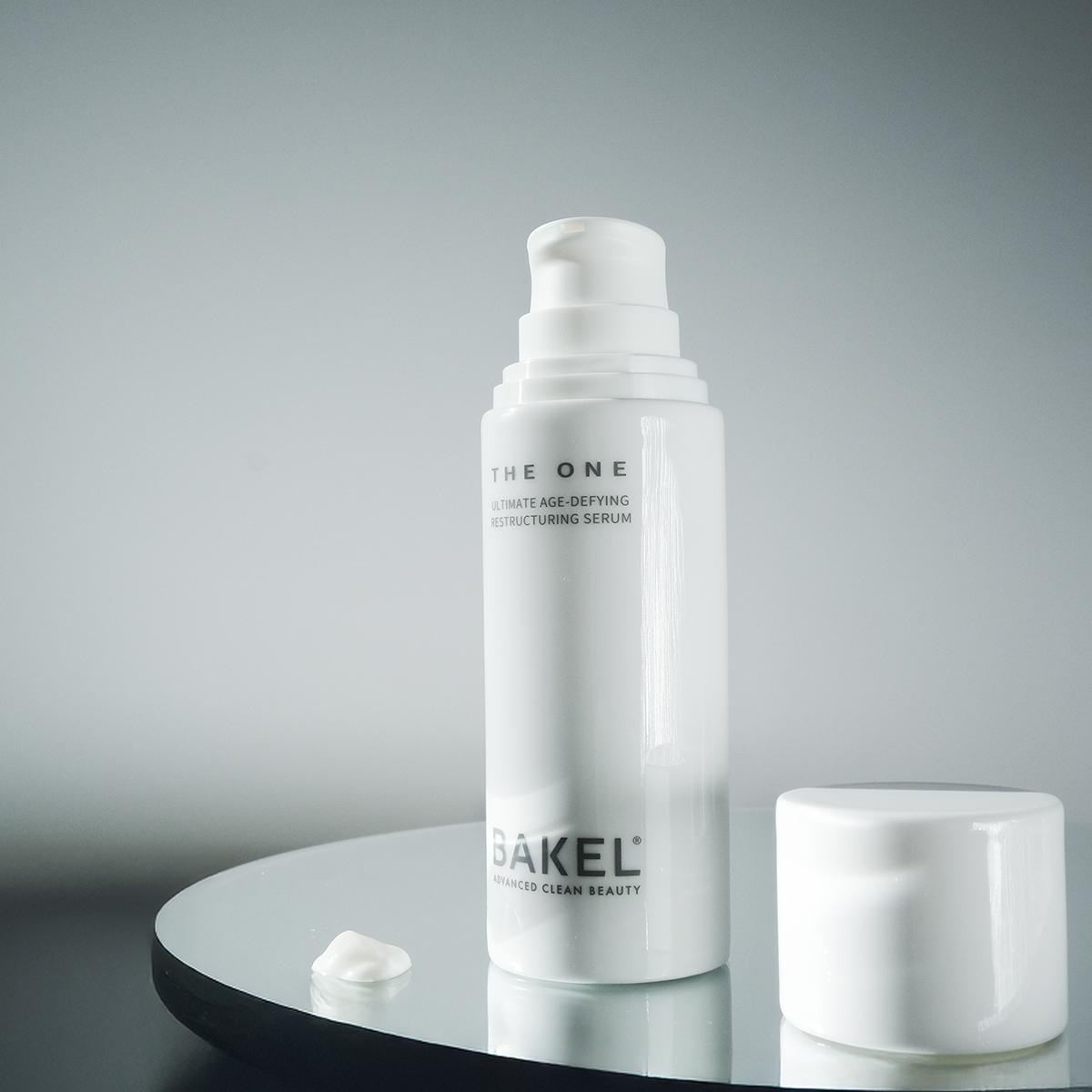 The One Serum Case & Refill 30ml