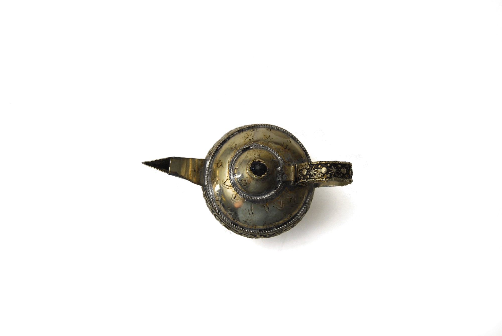 Pillendose/Schmuckdose 'Tea', handgefertigt, silber, Ø 5 cm, H 8 cm von fischer's lagerhaus