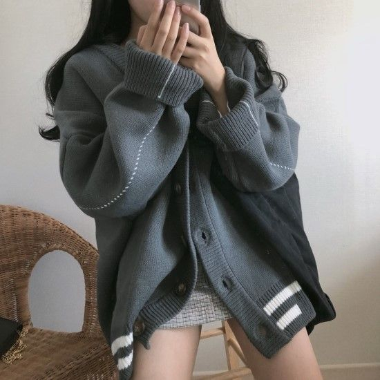 Strawolf - Oversized gebreide cardigan met contrasterende afwerking