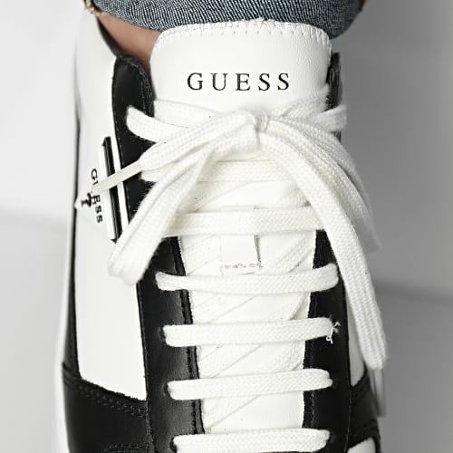 Baskets FM7SILLEA12 White Black