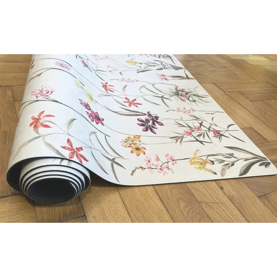 gugu the hero Spielmatte aus Naturkautschuk Flower Garden 118 x 180 cm