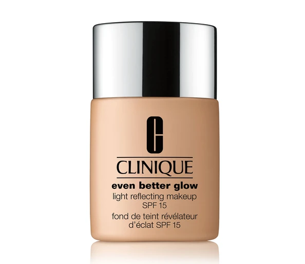 Clinique Even Better Glow Light Reflecting70 Vanilla