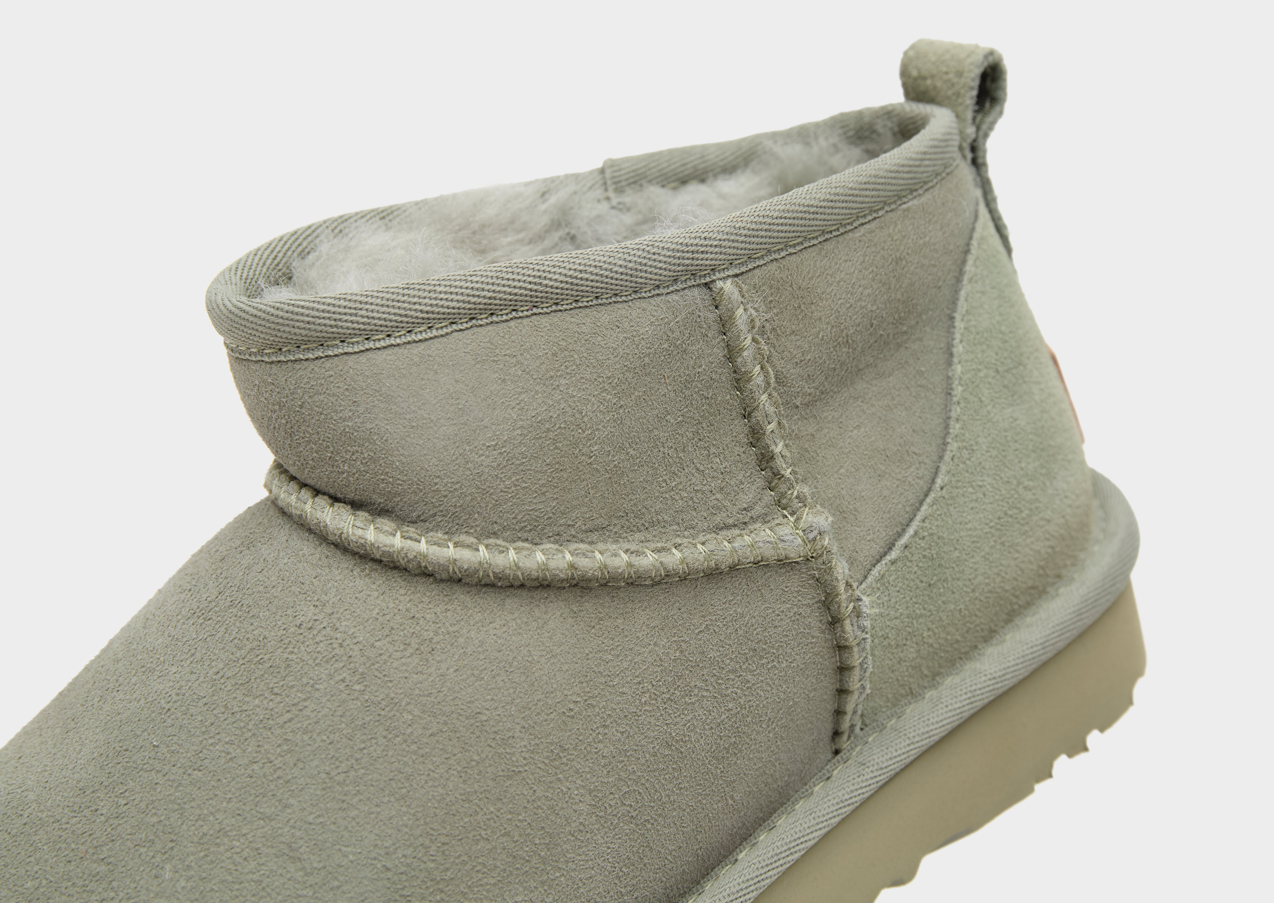 UGG Classic Ultra Mini Boots Femme