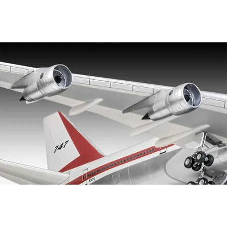 Revell Boeing 747-100, 50th Anniversary