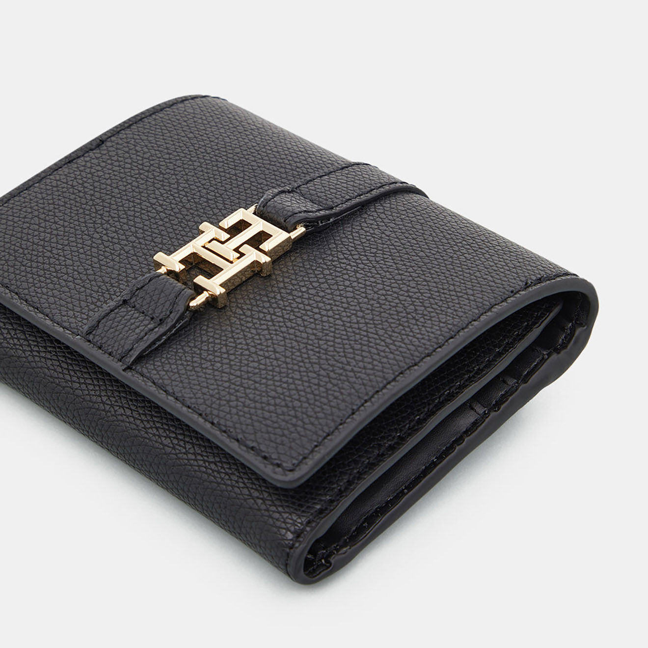 Tommy Hilfiger Portefeuille Plush noir - 11x9 cm