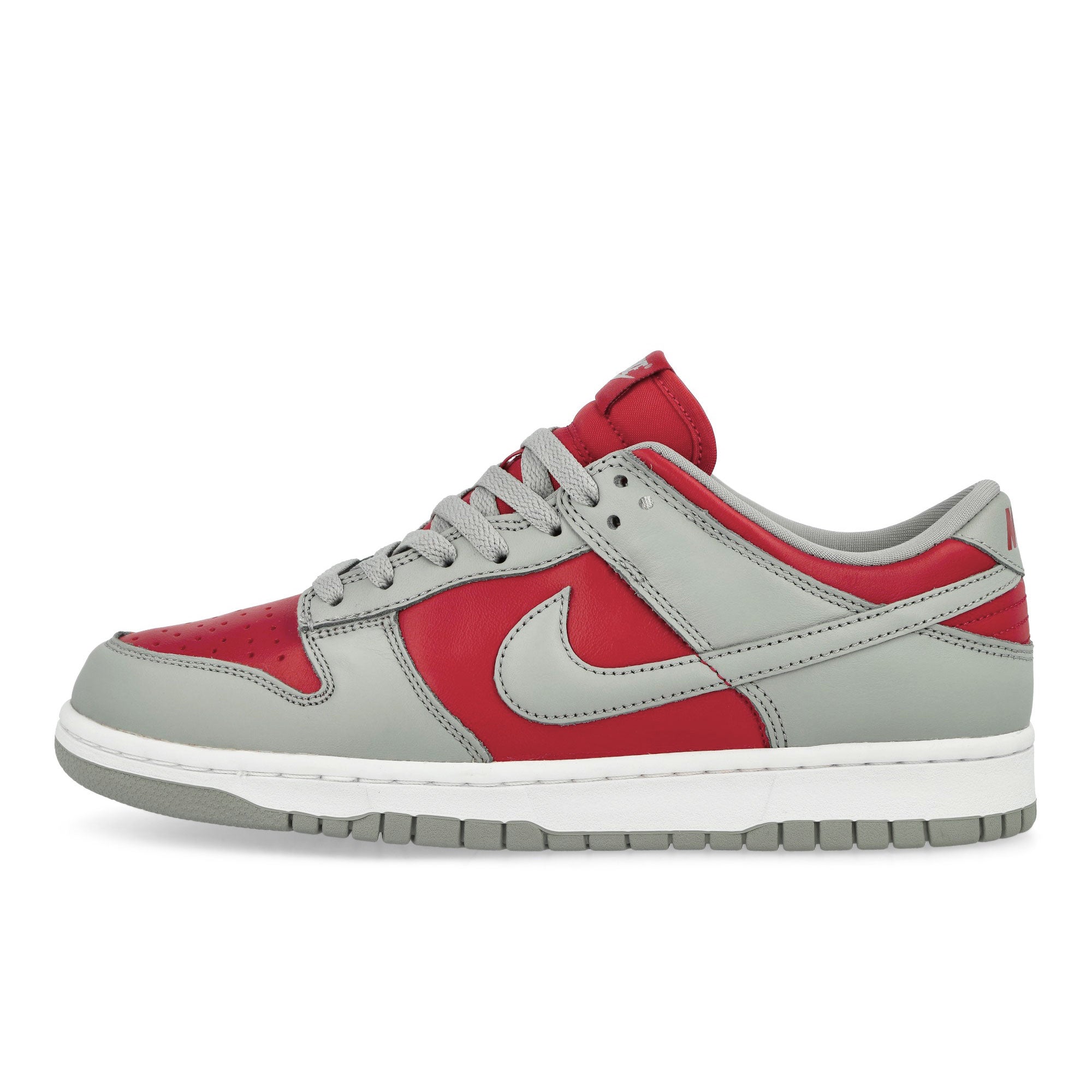 Nike<br>Dunk Low