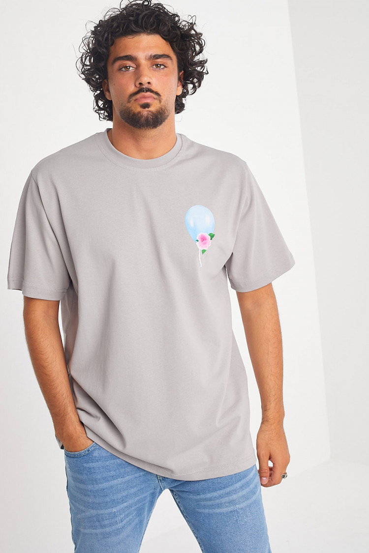 T-shirt gris à motif ballon et fleur