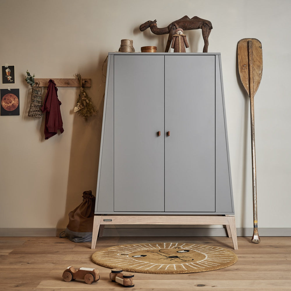Køb Leander Grey Luna™ Garderobeskab Small