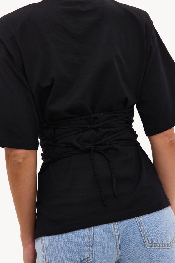 ELEGANT ENIGMA - BLACK