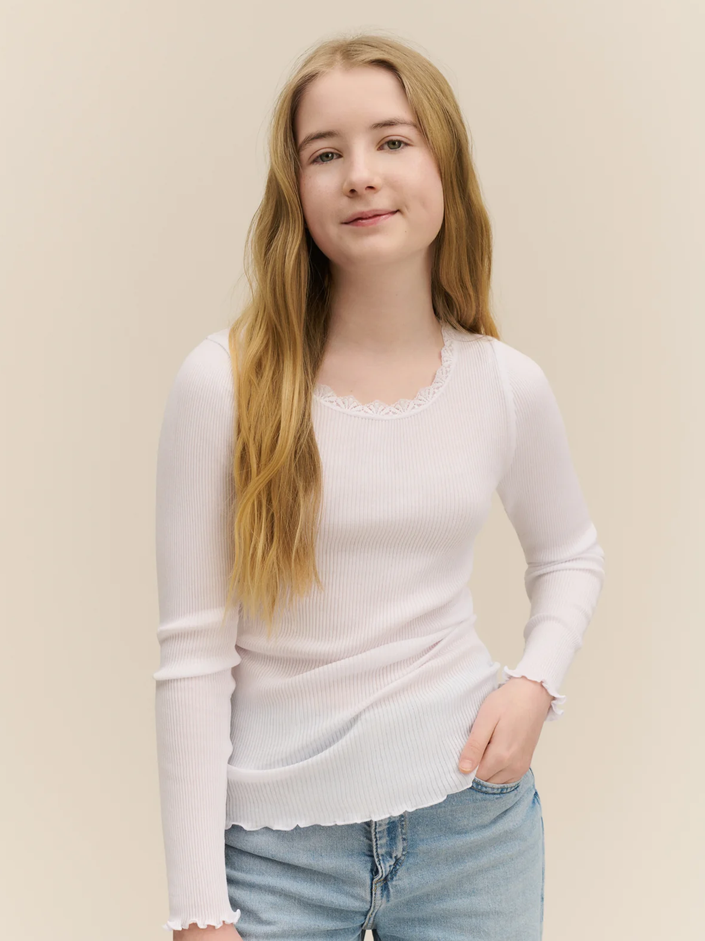 Balta Long Sleeve Regular Lace T-shirt