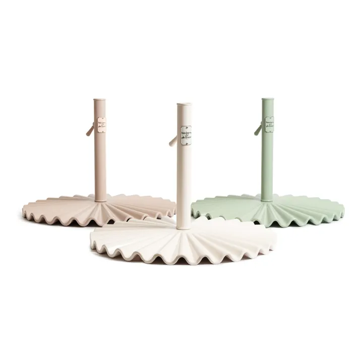Business & Pleasure Co. Pied de parasol moulé | Blanc