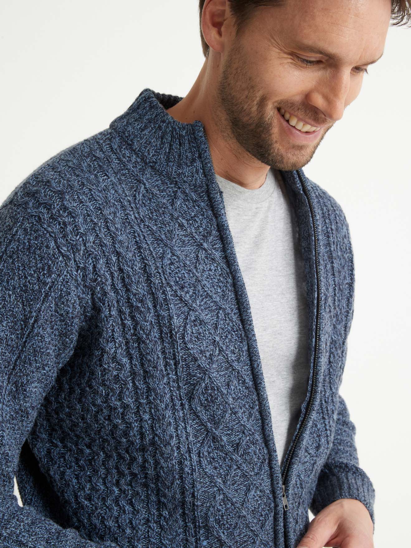 Gilet torsadé zippé col montant