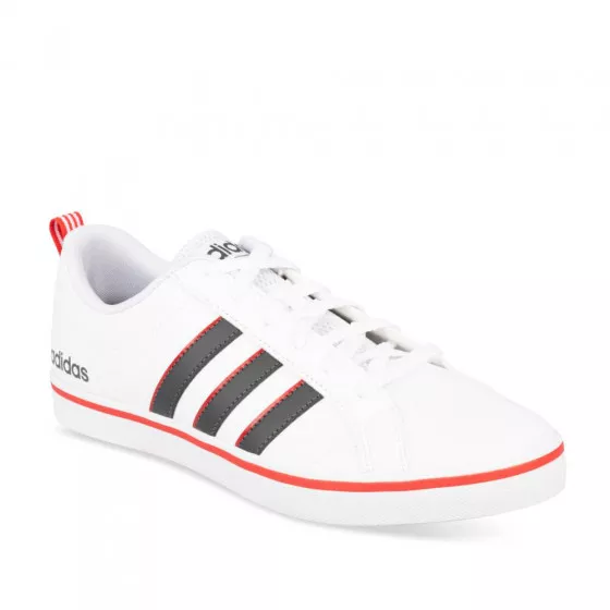 Baskets BLANCHES ADIDAS Vs Pace