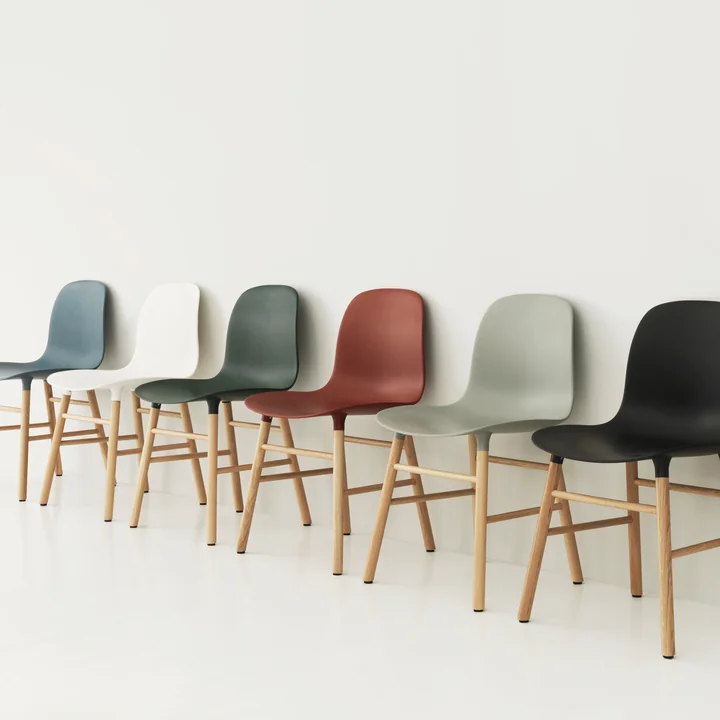 Normann Copenhagen - Form Stuhl, Eiche schwarz / schwarz
