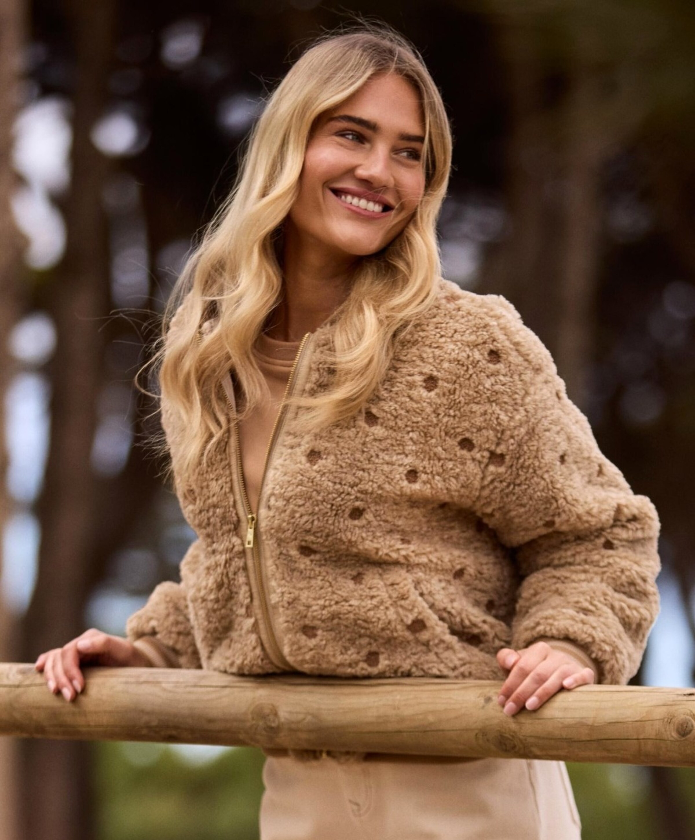 Nukus Dames jas beige
