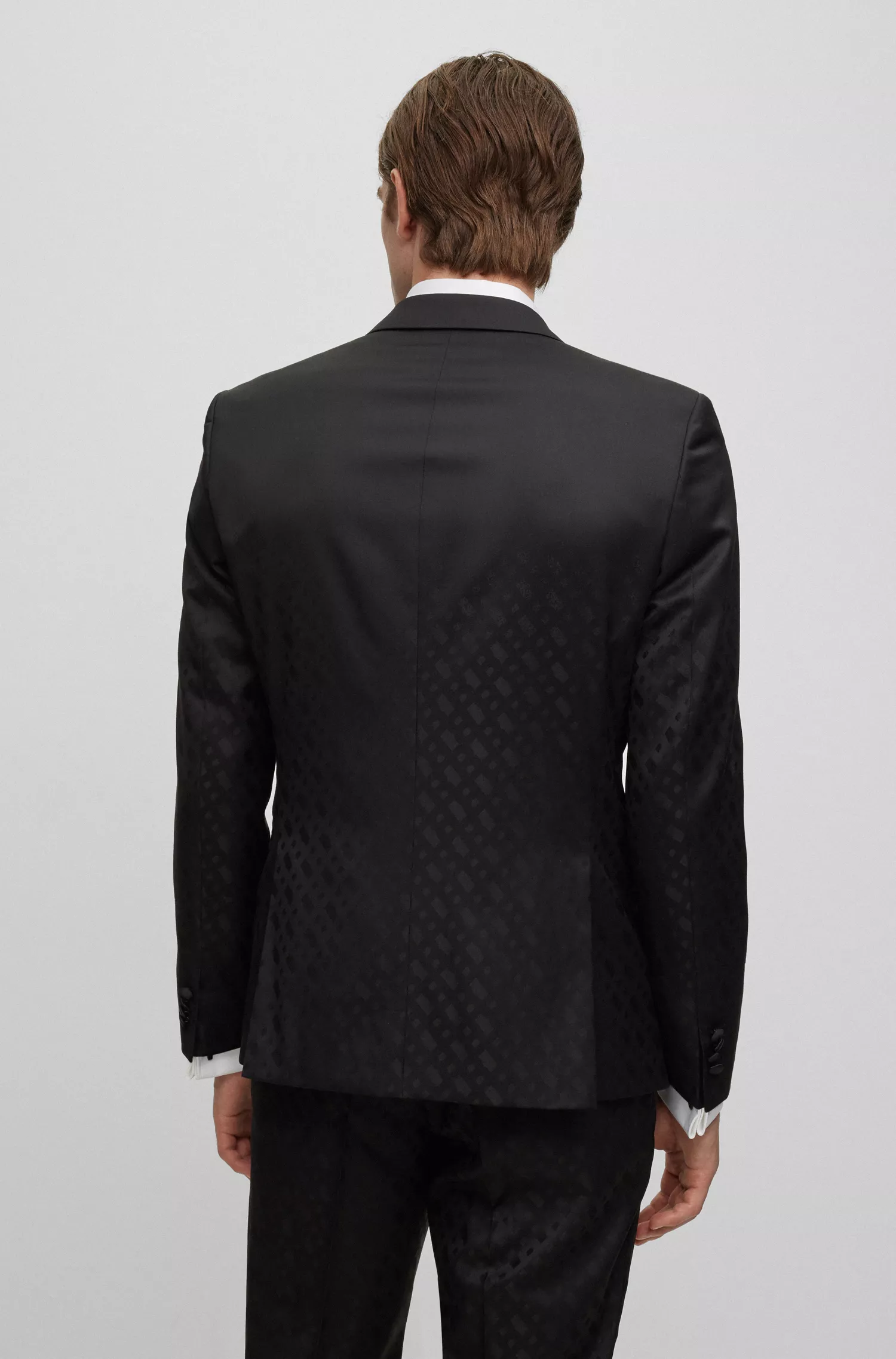 Smoking BOSS preto slim-fit em mistura de lã virgem