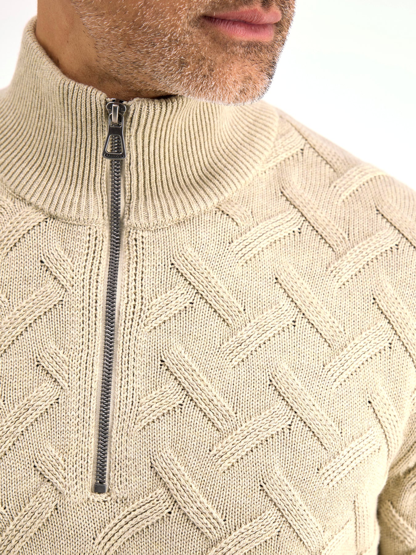 Herren-Troyer mit Jacquardmuster