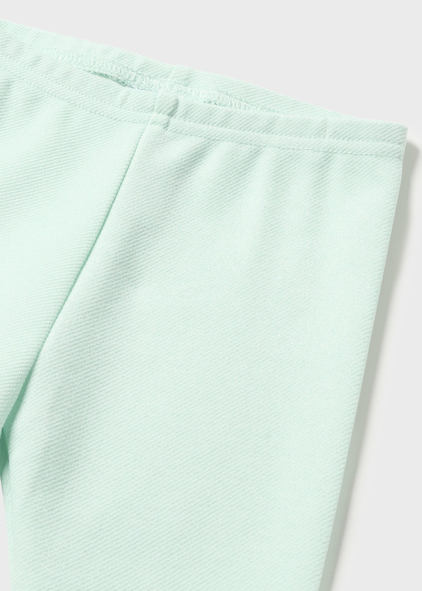 Conjunto de duas peças com calça legging e camiseta para bebê