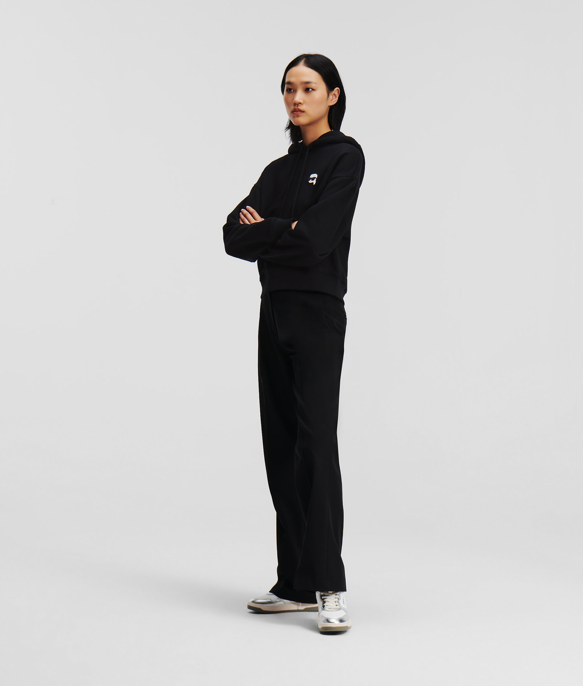 SWEAT À CAPUCHE AVEC ÉCUSSON K/IKONIK KARL