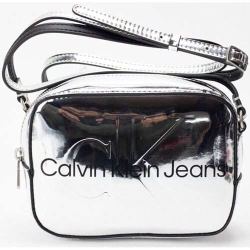 Calvin Klein Jeans - BolsoSculpted Camera Bag18 Mono S plata Plata