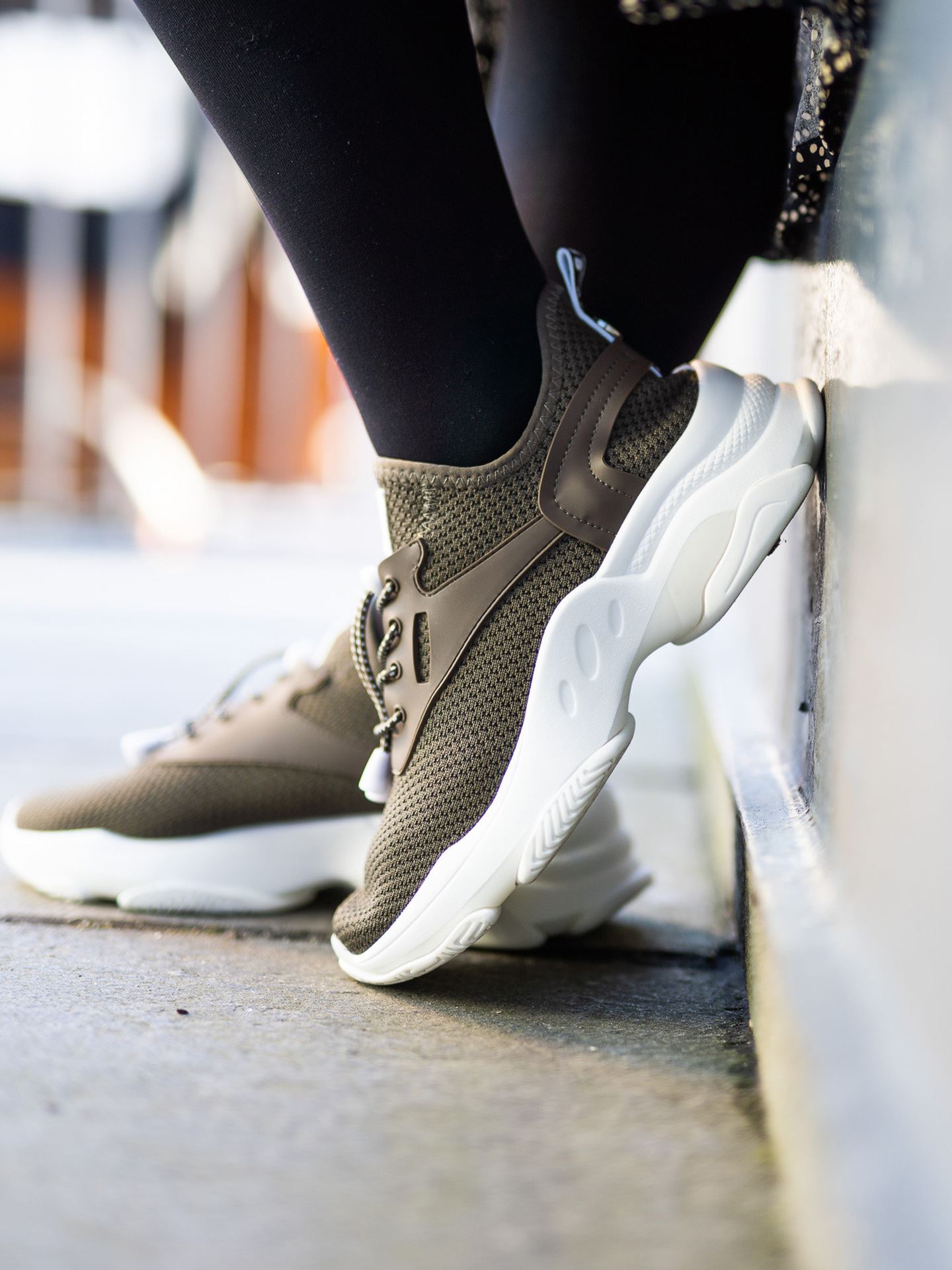 Match Sneaker