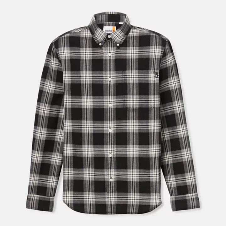 Camisa xadrez masculina em preto e branco.