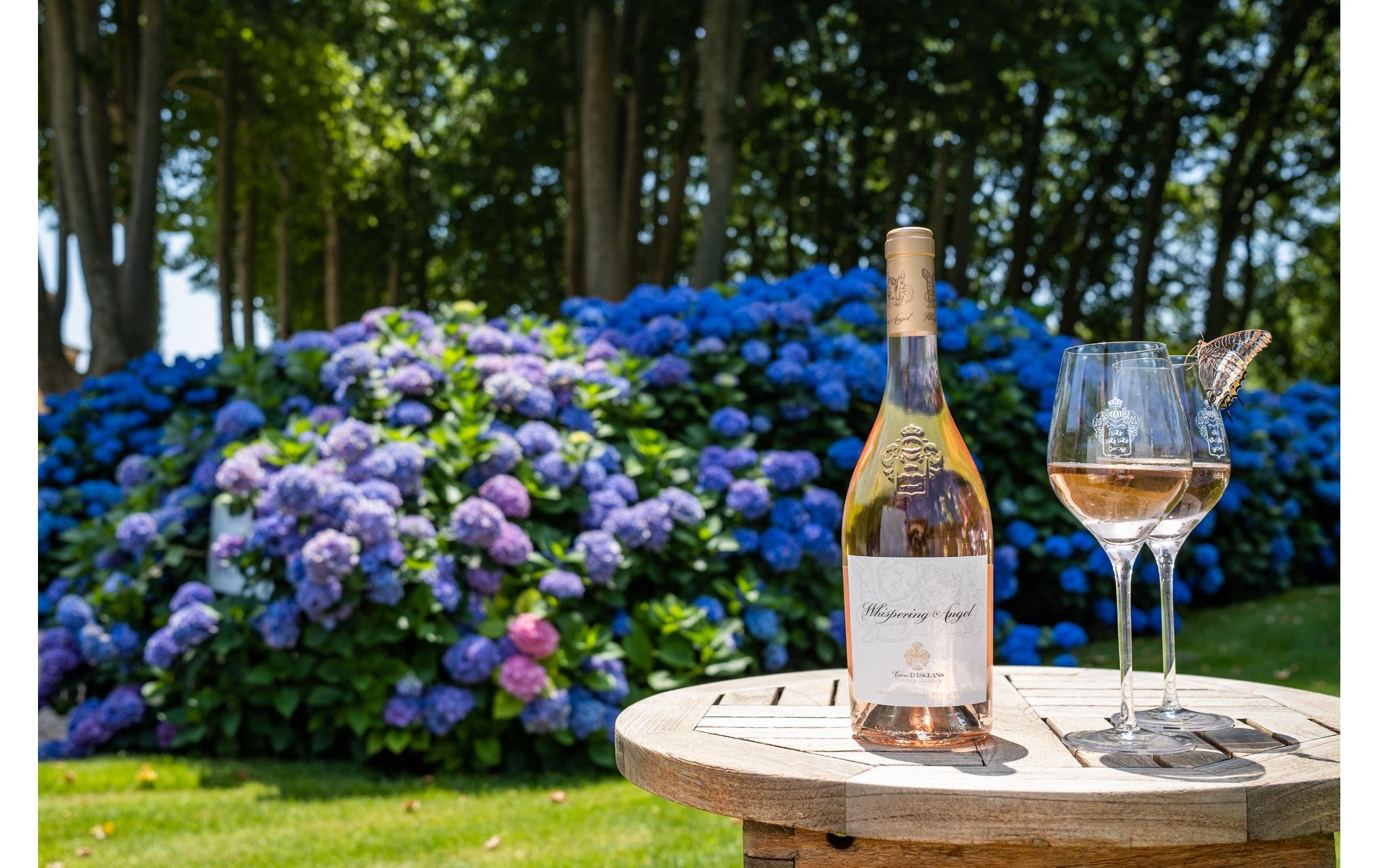 Whispering Angel 0.75 lErlesener Rosé-Wein aus der französischen Provence