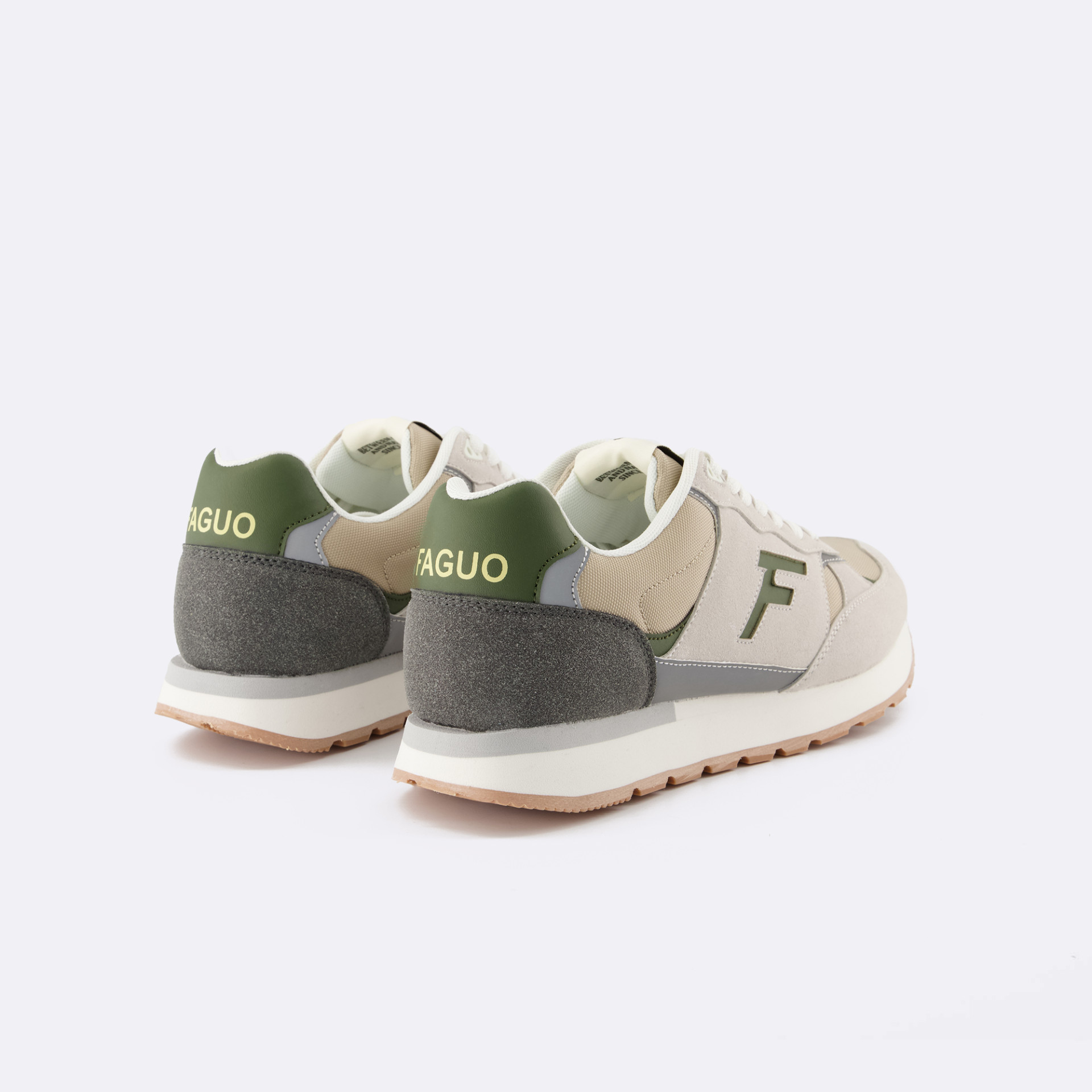 Runnings beige & grise végan en polyester recyclé et pu - modèle Forest 1