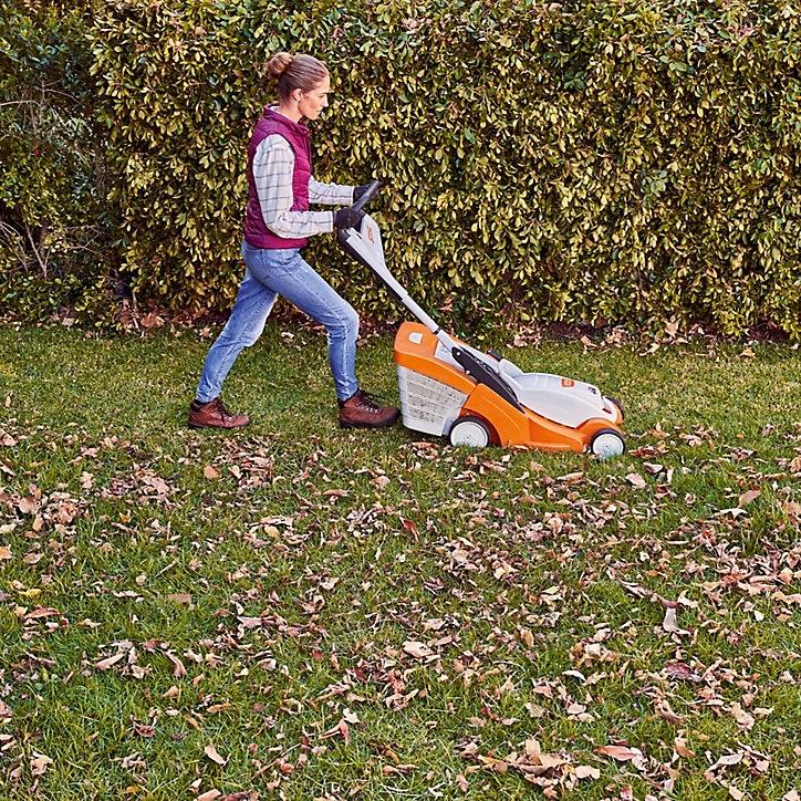 Tondeuse sans fil sur batterie 36 V Stihl RMA339C 37 cm (sans batterie)