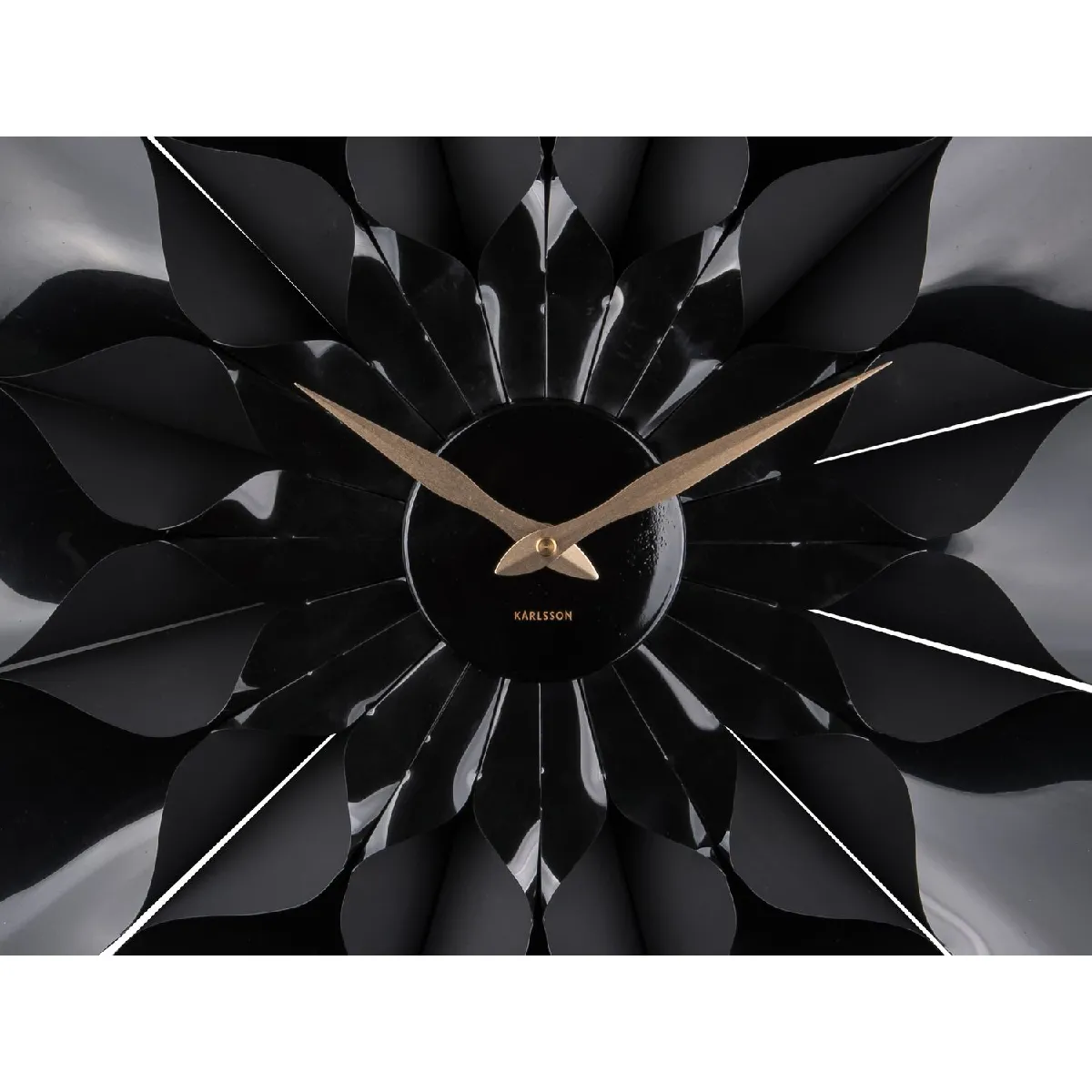 Karlsson Horloge Mural Flower