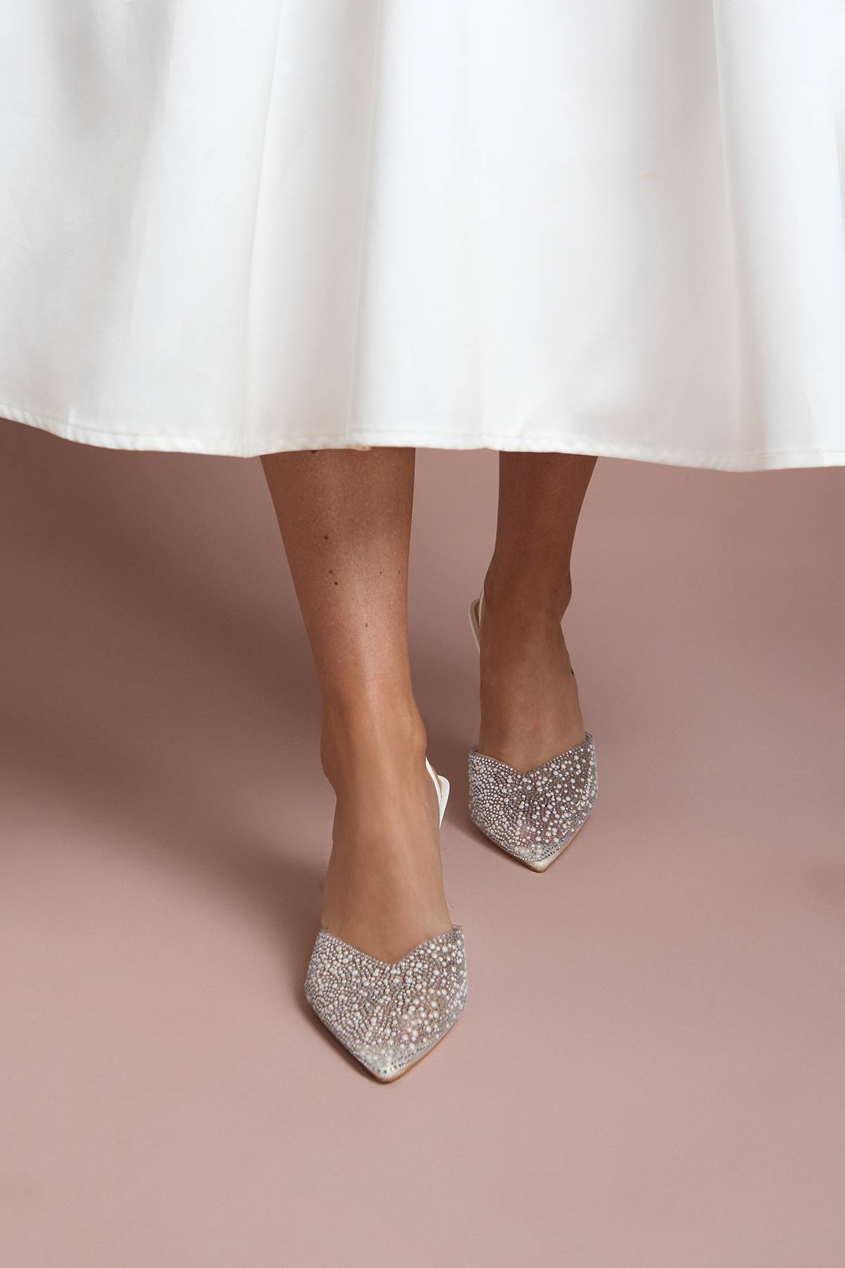 Coast Escarpins de Mariée Tilly à Bride Arrière avec Diamants et Perles à Bout Pointu