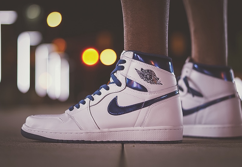 Jordan 1 Retro Metallic Navy