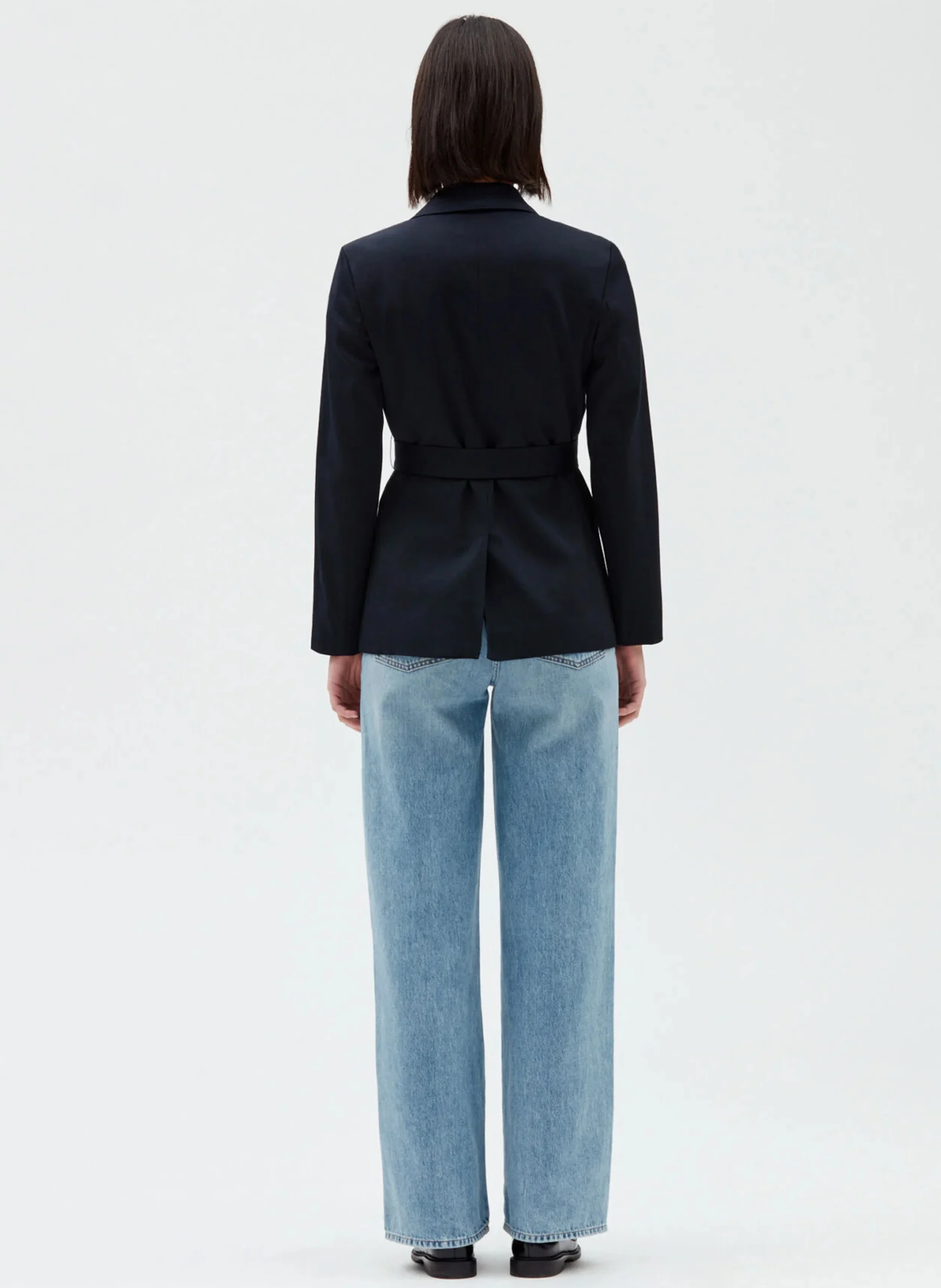 Veste col tailleur ceinturée en crêpe | Bleu