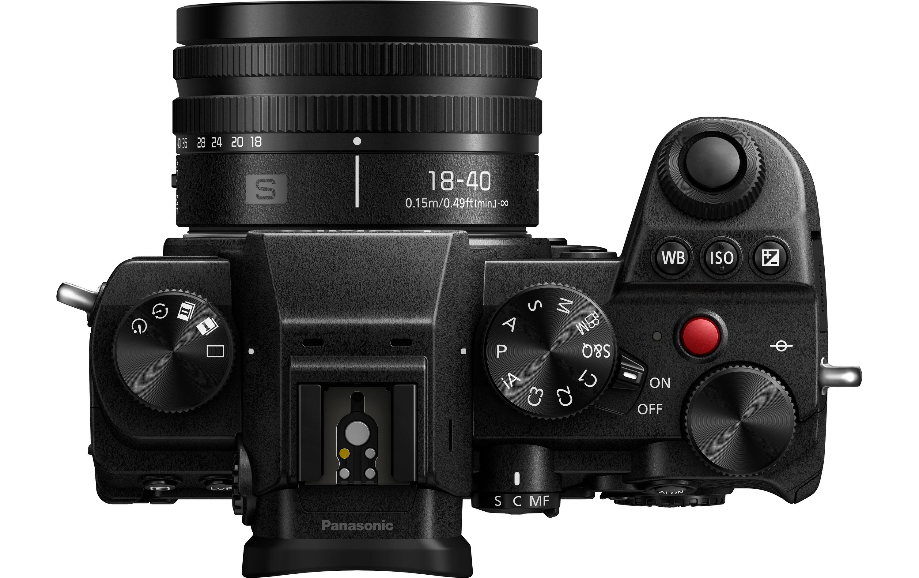 Fotokamera Lumix S5D Kit Lumix S 18-40 mm F/4.5-6.3<br>Spiegellose Vollformatkamera inklusive Objektiv