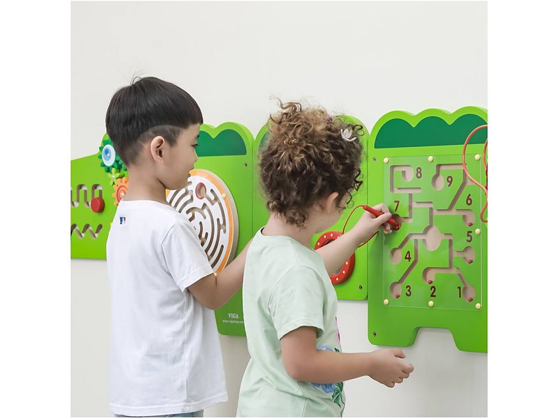 Viga Wandspielzeug mit Krokodilmotiv Multifunktionale Wandtafel