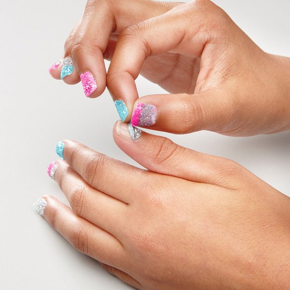 COOL MAKER - Go Glam Glitter Nails