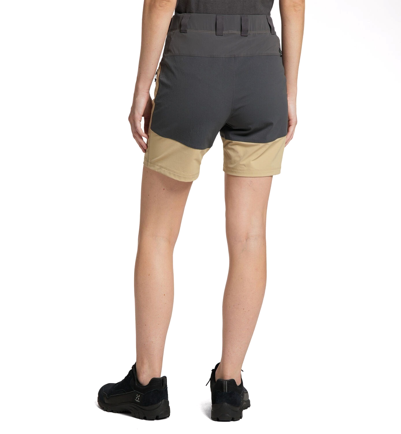 Mid Standard Shorts Dame Sand/Magnetite
