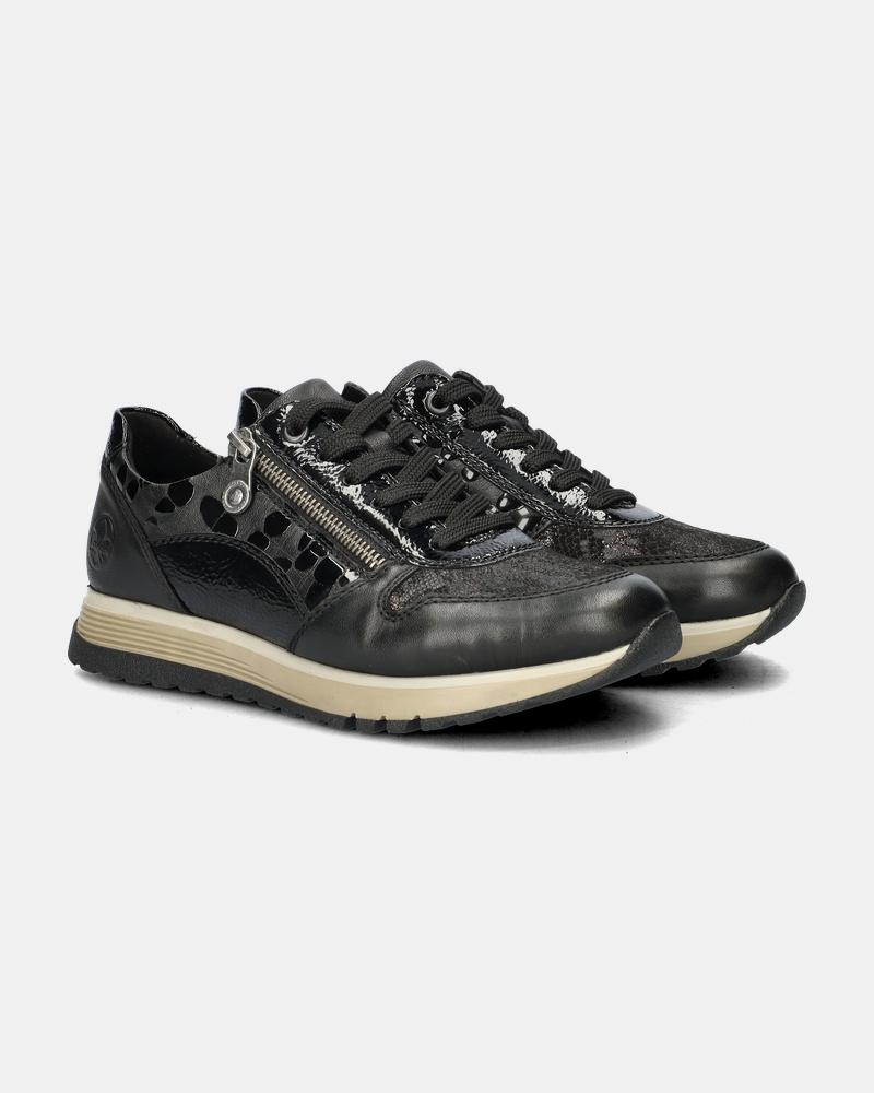 Rieker Lage sneakers  - zwart