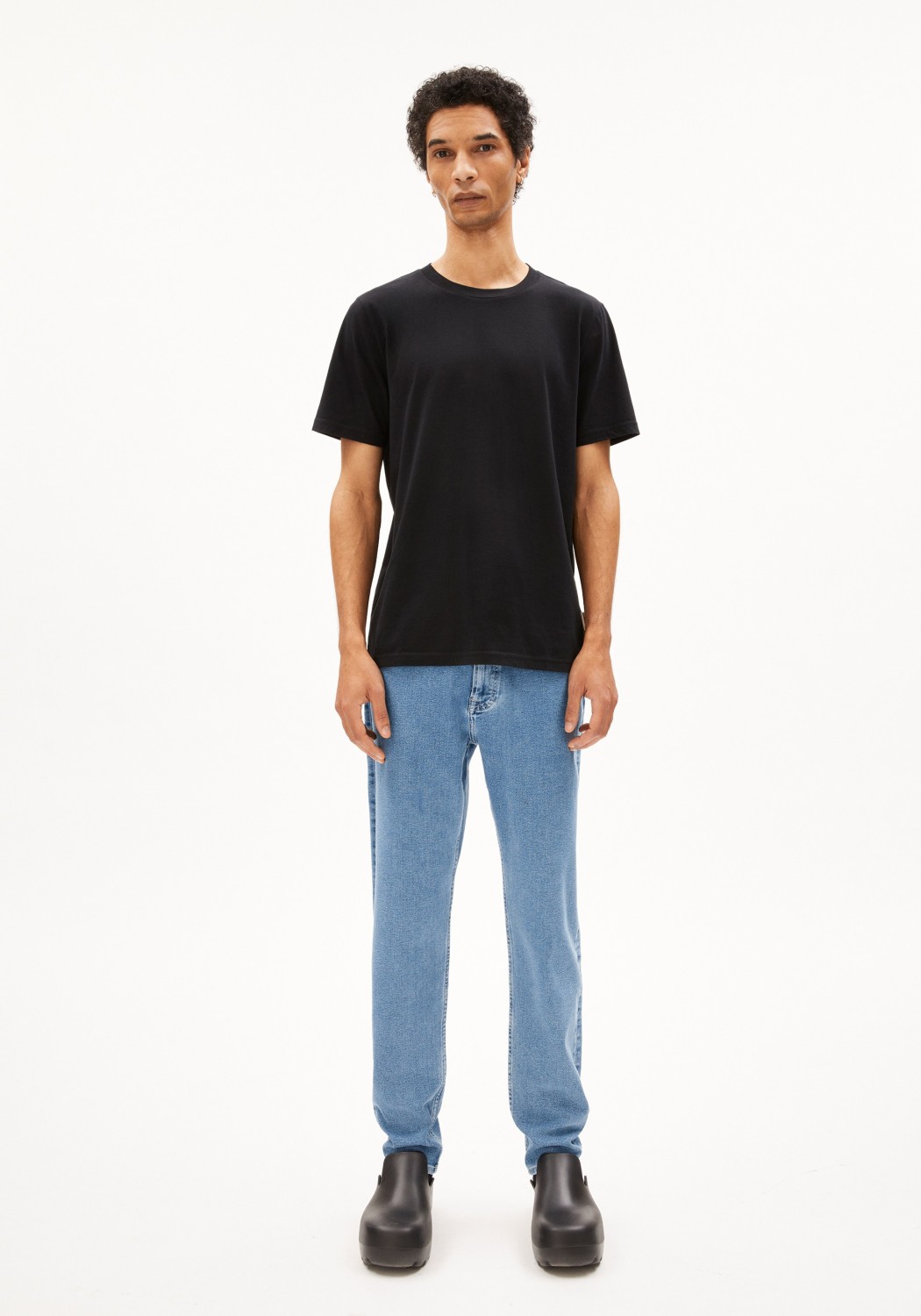 Armedangels Herren-Jeans Aarjo Tarpa Washed Light Indigo
